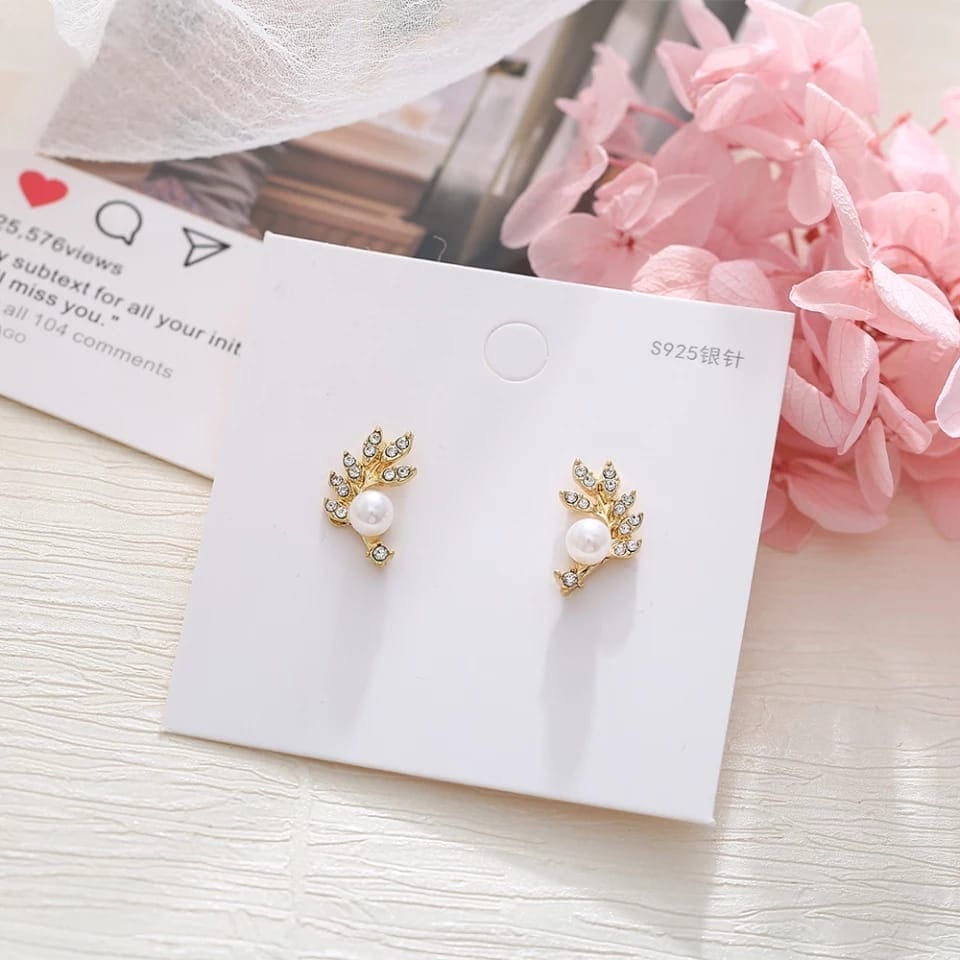 Leaf Pearl Stud Earrings, Cluster Earrings For Women, New Fasion Stud Earings Leaf Pearl Stud Earrings, Cluster Earrings For Women, New Fasion Stud Earings